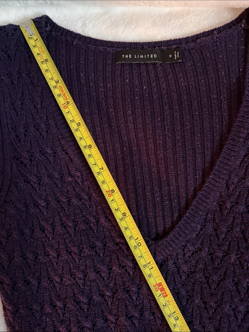 Vintage The Limited Dark Purple Wool V-neck Sweater - Women's Small - Picture 8 of 11